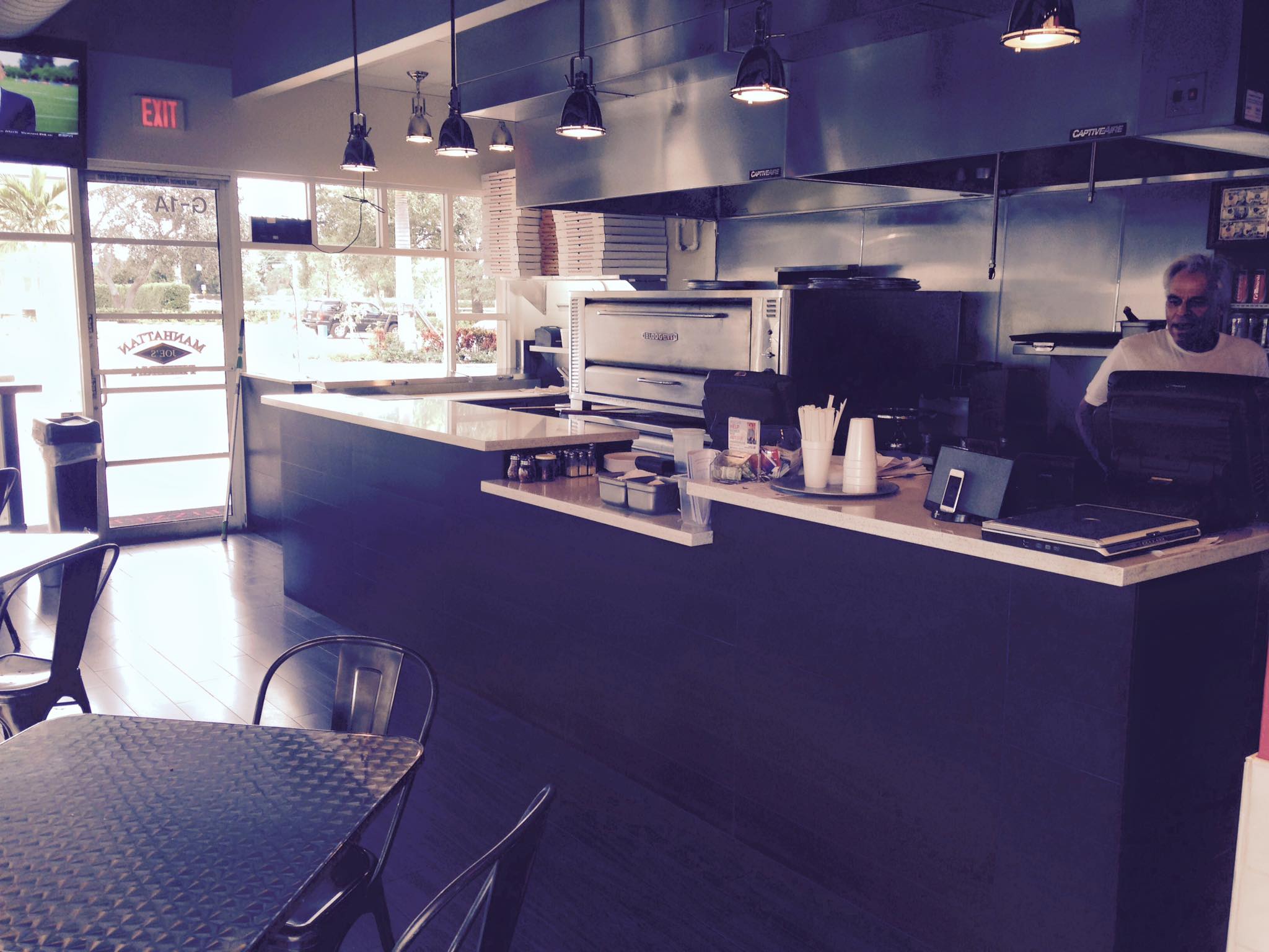 Manhattan Joe's Pizza